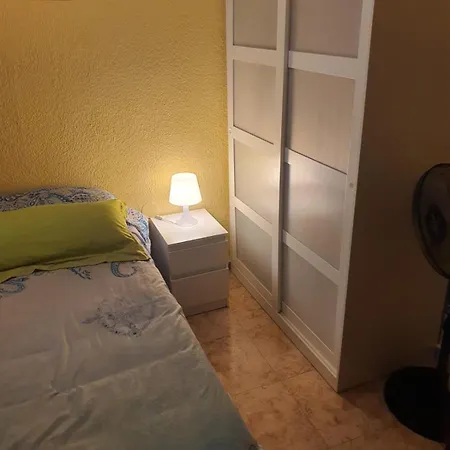 Fantastico Estudio En Malaga. Торремолінос