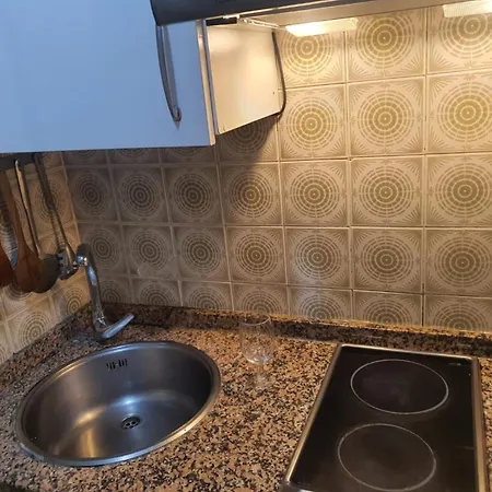 Апартаменти Fantastico Estudio En Malaga. *